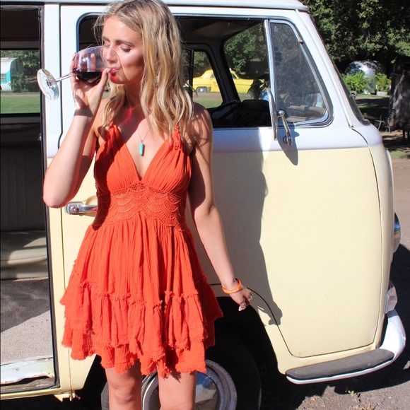 Free People Dresses & Skirts - FREE PEOPLE 100 DEGREES OF SHINE MINI DRESS